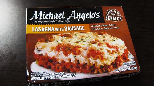 michael angelo lasagna with sausage box