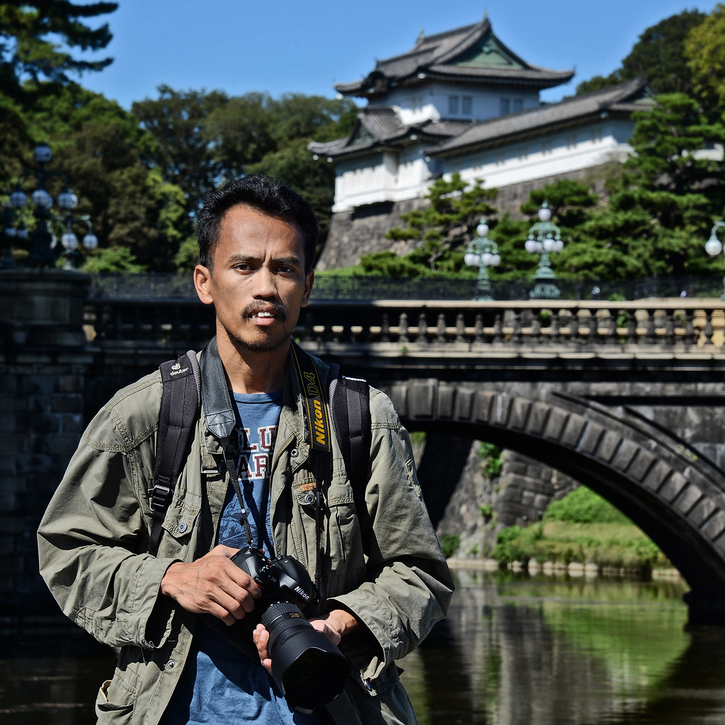 The Photographer | Nijubashi Bridge | Imperial Palace | Tokyo Japan