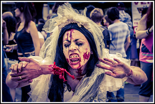 Zombiewalk 2012 - Zombie Hambrienta by diegol72