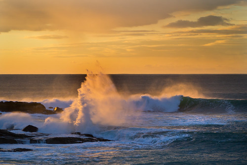 Breaking wave at Horgabost January 2013 by dunard54