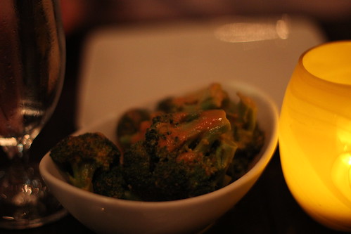 Broccoli/smoked tomato béchamel sauce