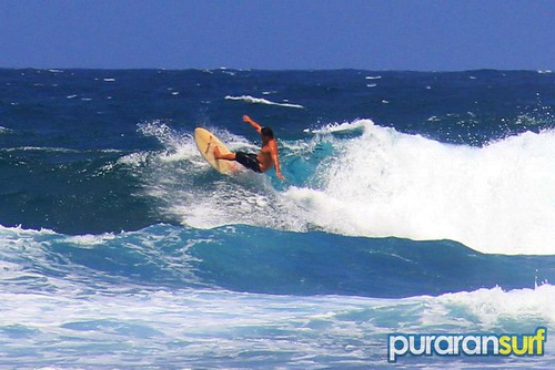 Majestic Puraran Surfing Cup 2012 surfer2