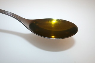 10 - Zutat Olivenöl / Ingredient olive oil