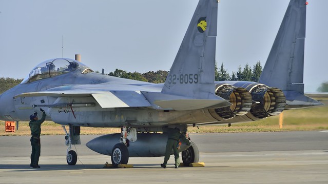F-15 ノズル