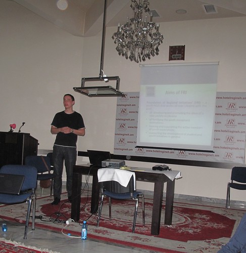 презентація ФРІ на навчальному візиті у Вірменію