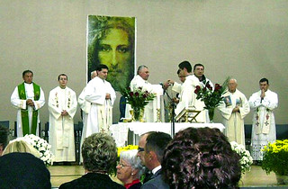 Holy Mass Celebrated after Vassula\'s talk in Zagreb