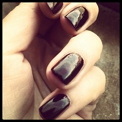 nail polishes & beauty