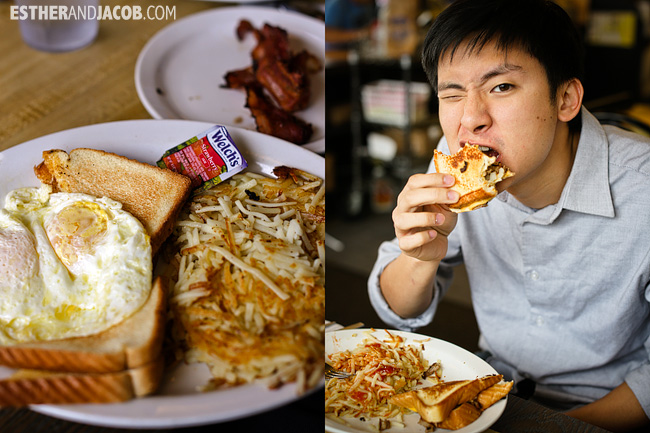 Waffle House | what to Eat in Atlanta | Foodie Fridays