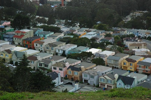 Hidden neighborhood, Midtown Terrace, little boxes, behind Twin Peaks, San Francisco, California, USA by Wonderlane