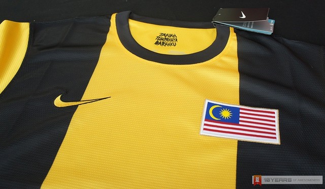 [Hands-On] 2012 Malaysia National Football Home Jersey by Nike