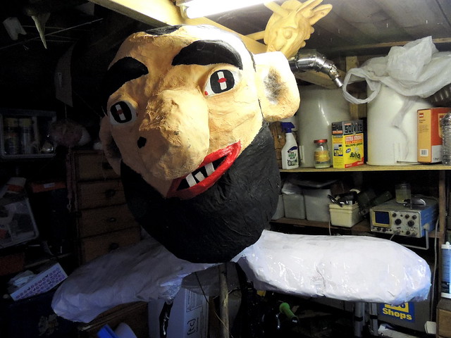 Making weird stuff: Making a giant puppet / costume for a pantomime giant