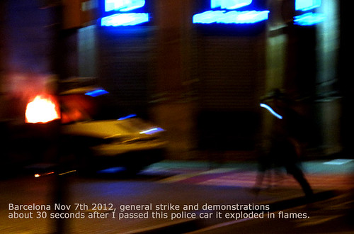 barcelona-police-car-text-2012-0287