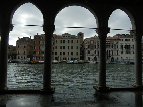DSCN2141 _ view of the Grand Canal from the courtyard of Ca d'Oro, Venezia, 14 October
