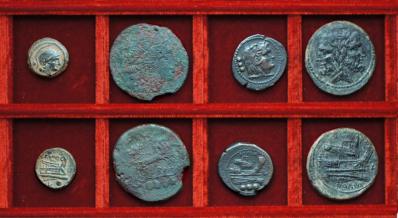 RRC 097 L Luceria bronzes (4) Ahala collection, coins of the Roman Republic