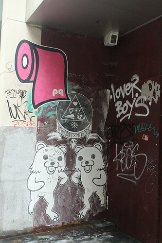 bear grafitti