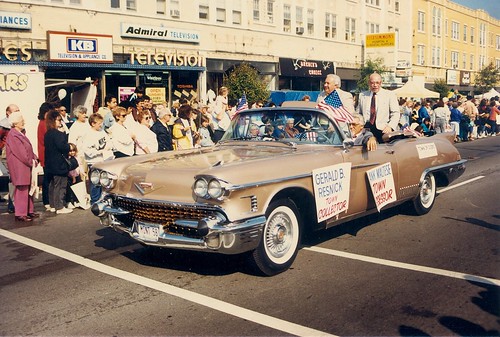 The October 1988 Berwyn Houby Day Parade.  Berwyn Illinois. by Eddie from Chicago