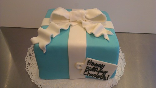Tiffany Box Birthday Cake by CAKE Amsterdam - Cakes by ZOBOT