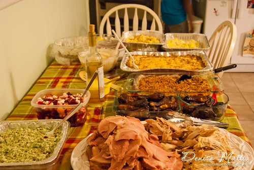 013: Thankgiving Day feast