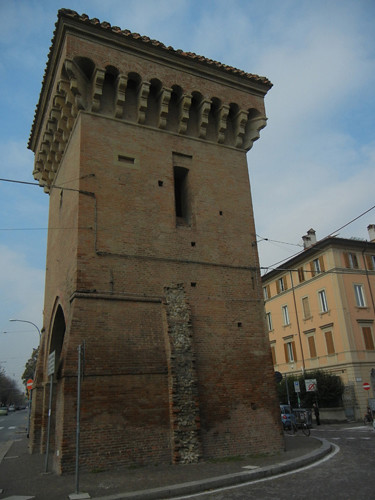 DSCN4627 _ Old city gate Porta Castigione, Bologna, 18 October