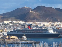 El Trasatlántico Queen Mary 2 en Las Palmas de Gran Canaria (11-11-2012) 