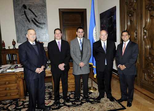 Secretario General de la OEA recibió a dirigentes del Partido Panameñista