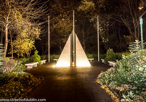 The City Of Dublin At Night: National Memorial & Eternal Flame (Merrion Square) by infomatique