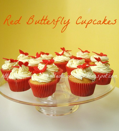 Red butterfly cupcakes 3