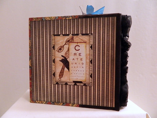Graphic 45 'Olde Curiosity Shoppe' Mini Book