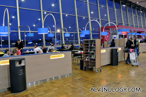 A cafeteria at the airport