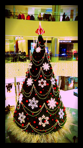 Shinsegae department store christmas tree