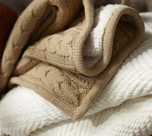 cozy-cable-knit-throw