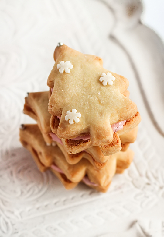 Ginger Shortbread with Cherry Icing