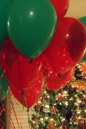 Close-Up-of-Balloons