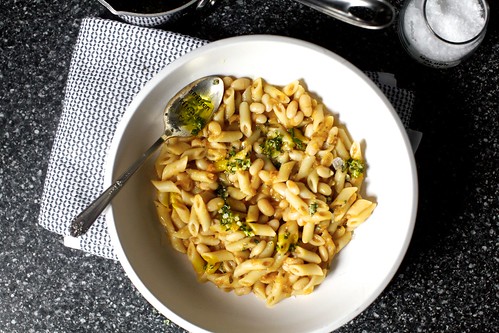 pasta, white beans, garlic-rosemary oil