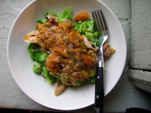 slow leek and apricot chicken and broccoli