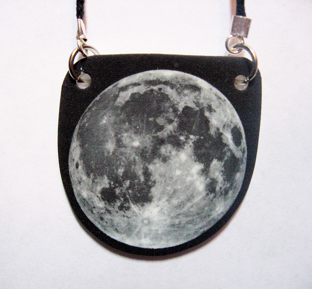 1.15.13 moon necklace