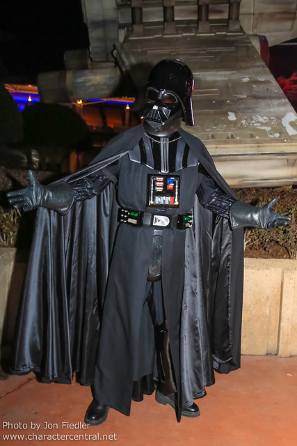 DLP Halloween 2012 - Meeting Darth Vader