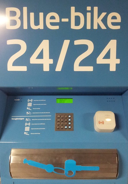 De sleutelautomaat van Blue-bike