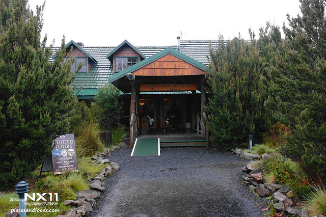 cradle mountain lodge front