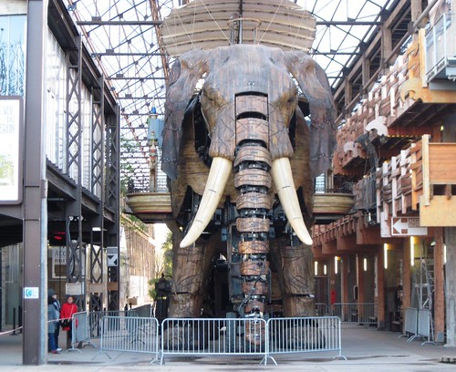 the mechanical elephant, Ile de Nantes (c2012 FK Benfield)