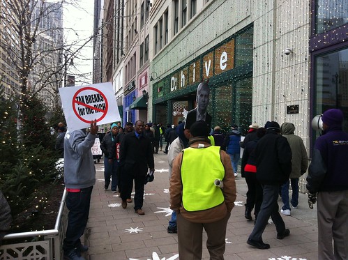 Picketers protest in Detroit