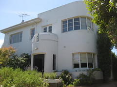 Alan'ca a Streamline Moderne Art Deco Mansion