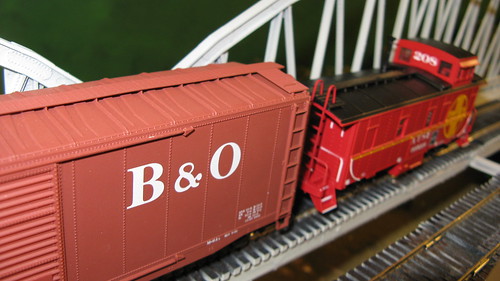 H.O Scale Santa Fe freight train crossing the Missisippi River lift bridge. by Eddie from Chicago