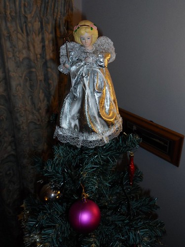 20th - Tree Topper by YNWA Media Productions