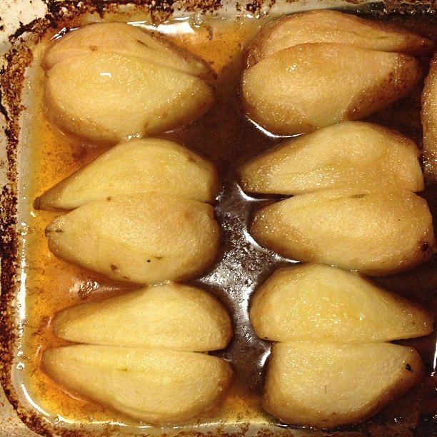 pear bums.