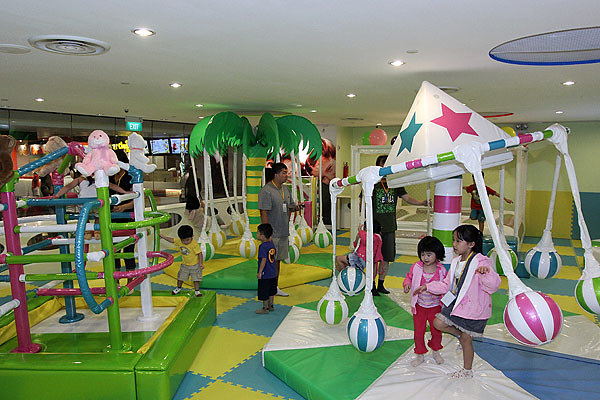 SingKids indoor playground