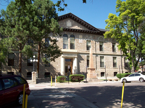 Federal Courthouse, Santa Fe (by: J.R. Vigil, creative commons)