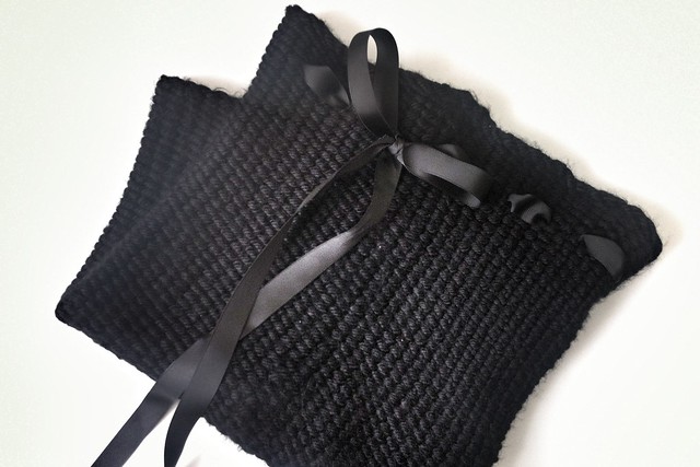 loom knit scarf in linen stitch