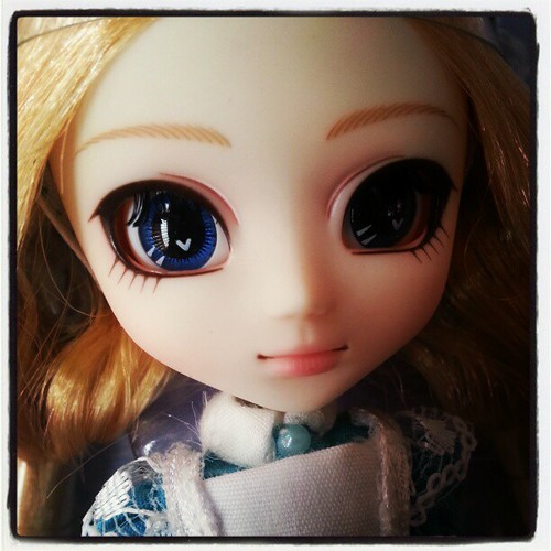 19/365 - Little Pullip Blue Alice by Among the Dolls