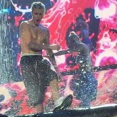 #justinbieber kicking up some water